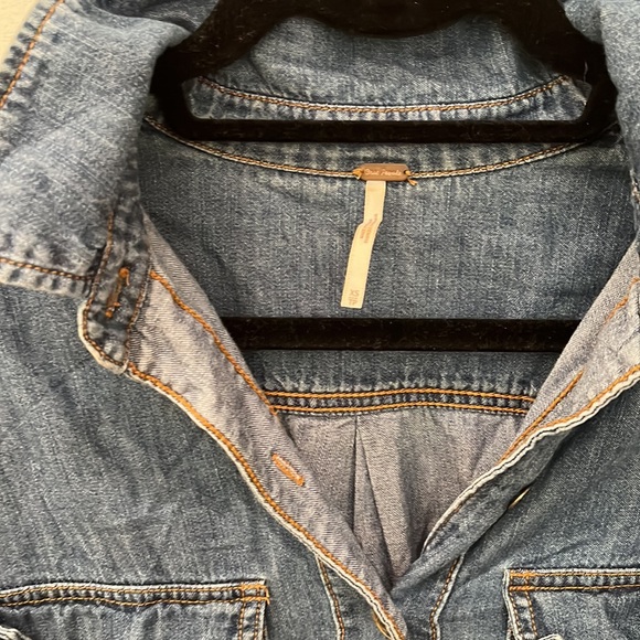 Free people denim top - Picture 2 of 6